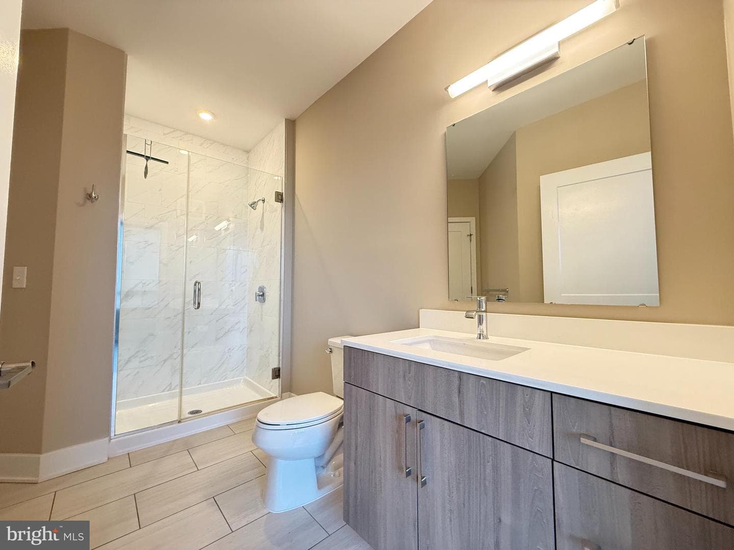 145 Riverhaven Drive #541 photo 7