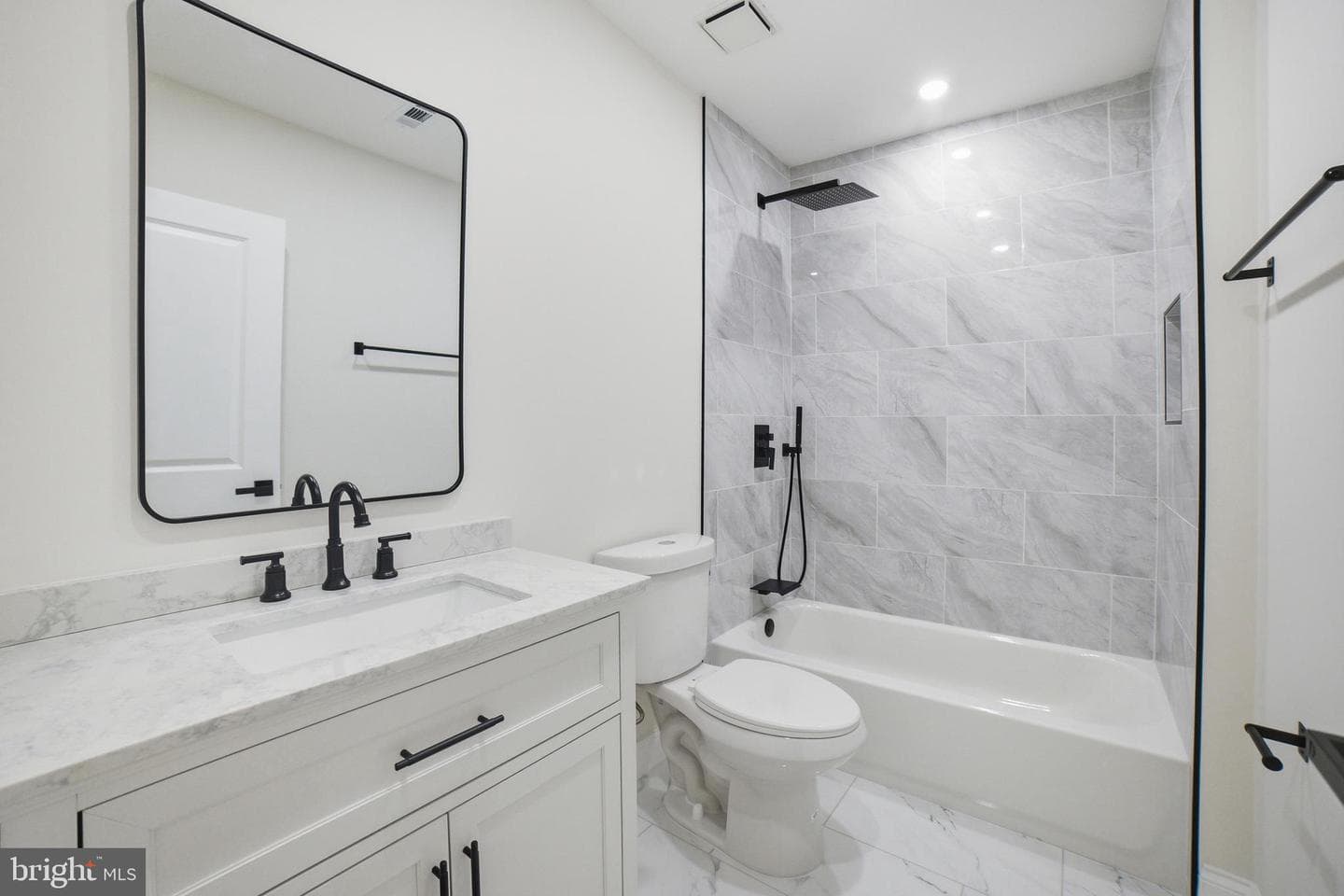12806 Monroe Avenue photo 20