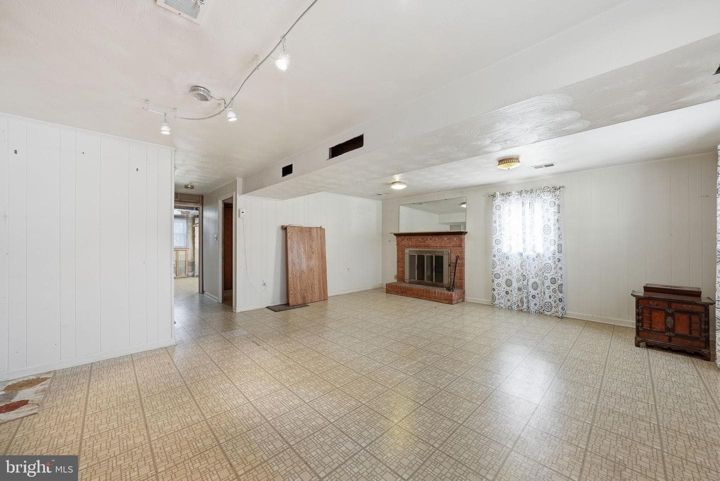 6914 Trowbridge Place photo 28