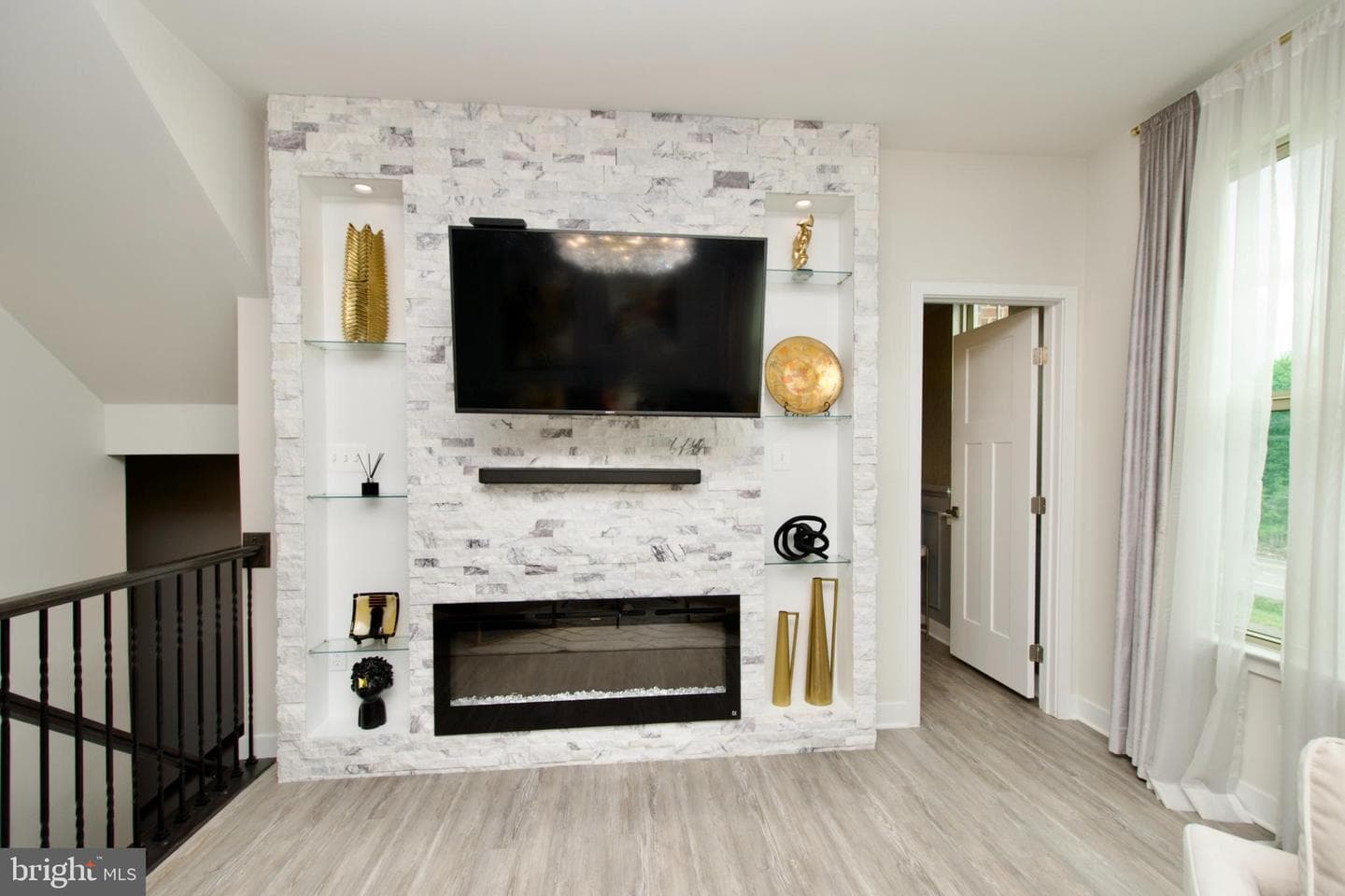 10810 Norbourne Farm Road photo 4