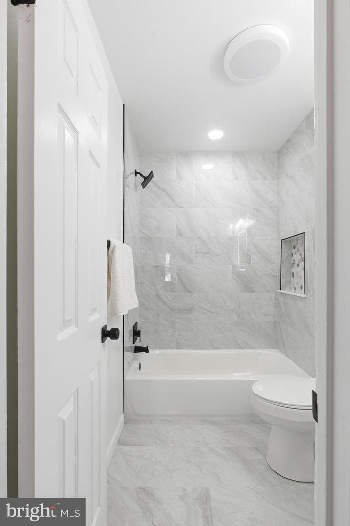 1020 Carrington Avenue photo 19