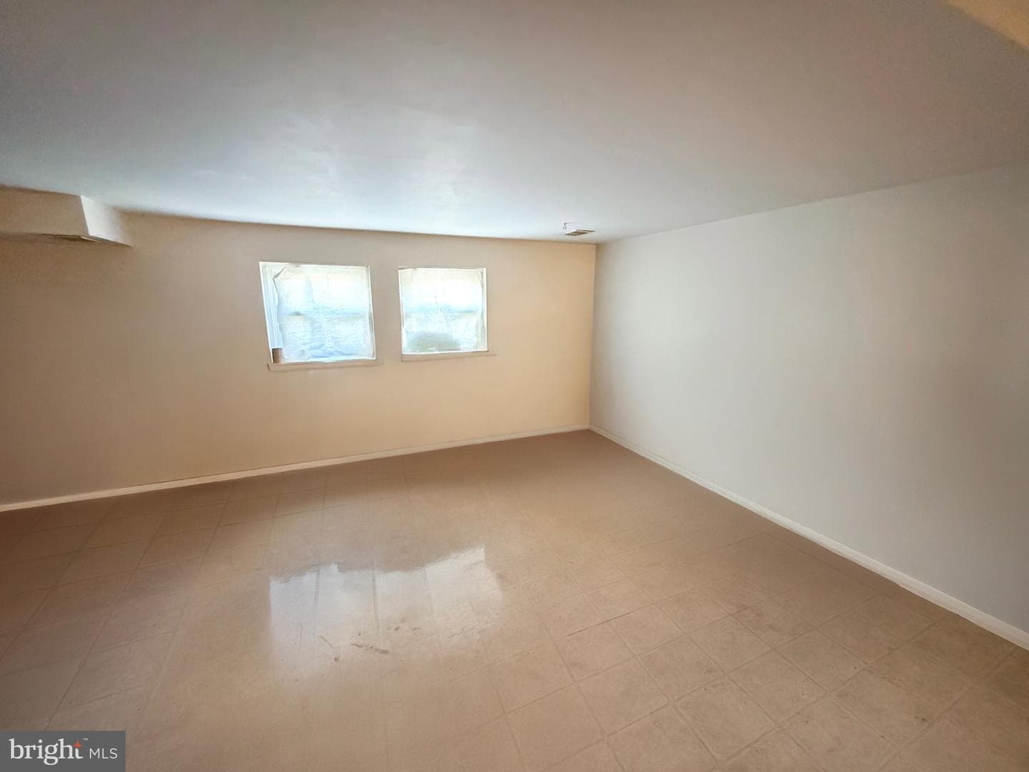 7502 Grange Hall Drive photo 11