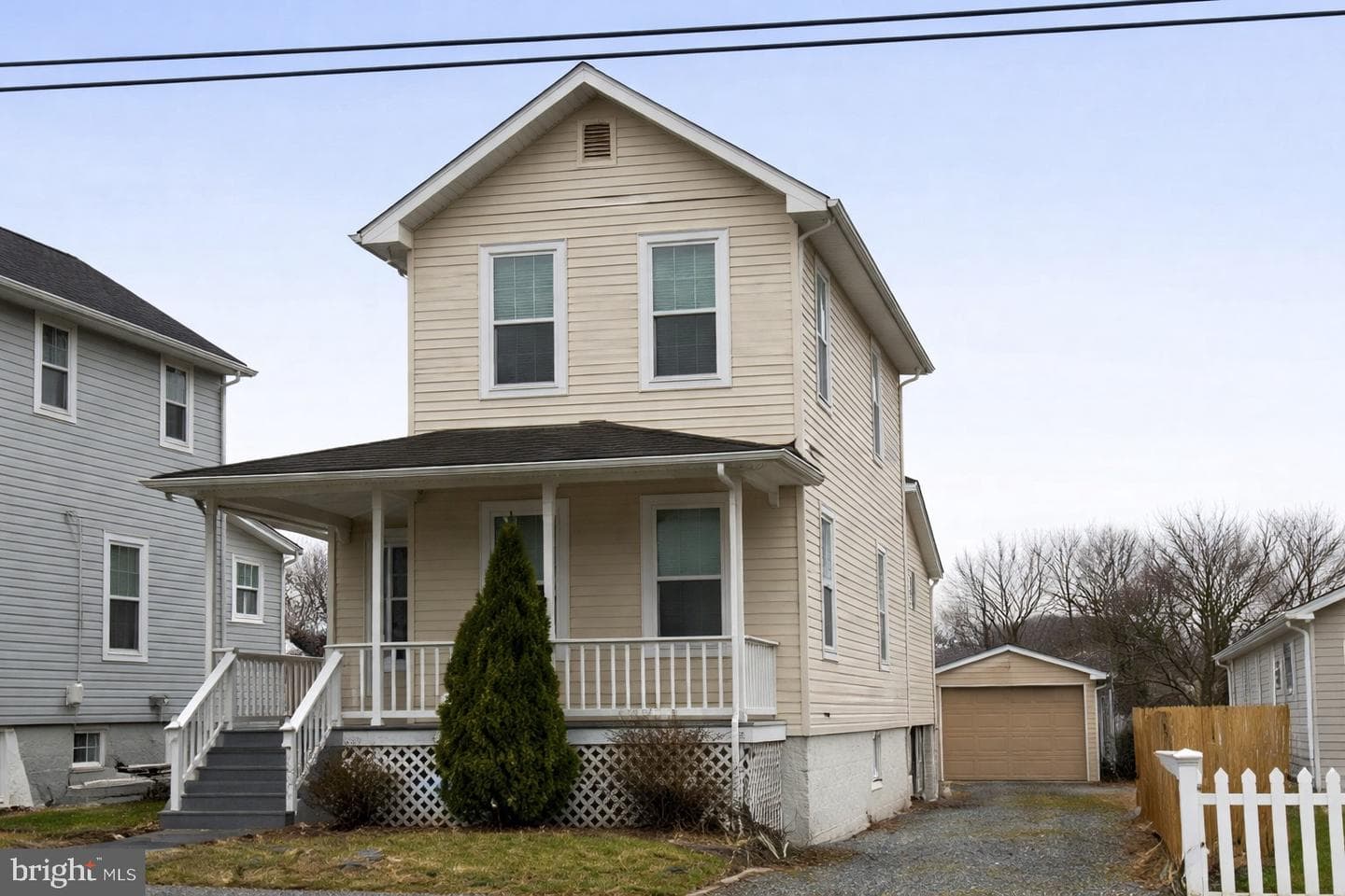 5945 Addison Road photo 1