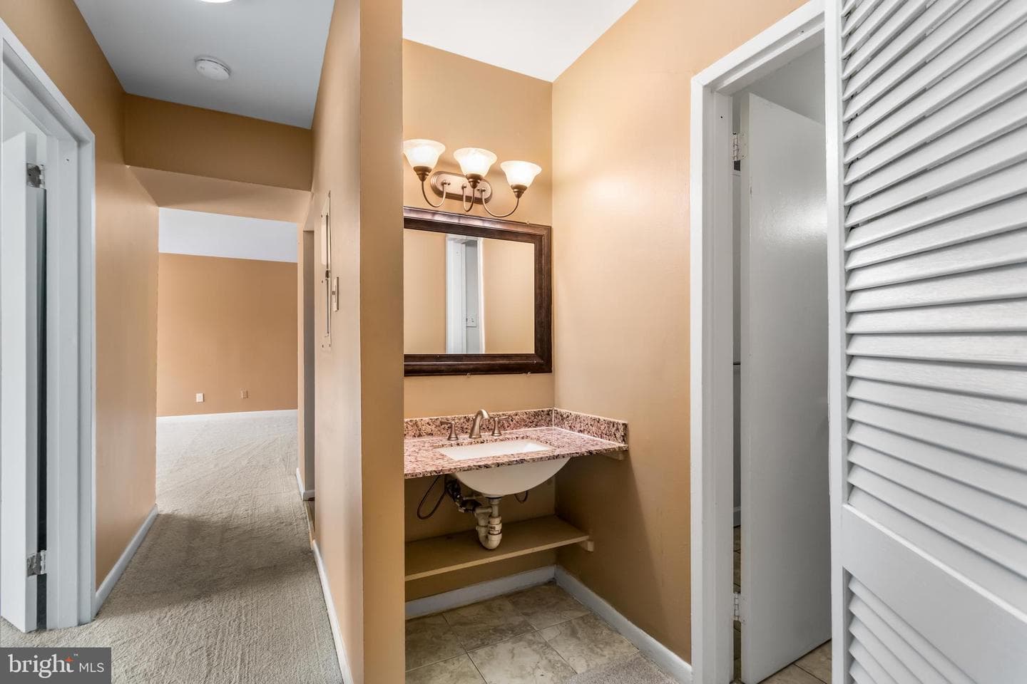 10133 Prince Place #402-12c photo 15