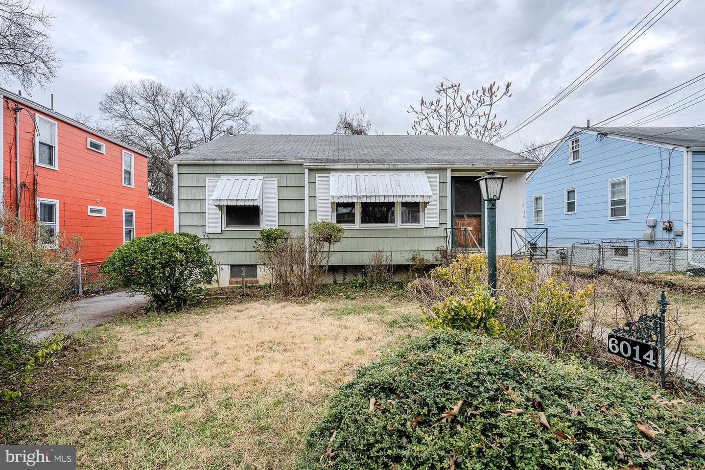 6014 40th Avenue photo 2