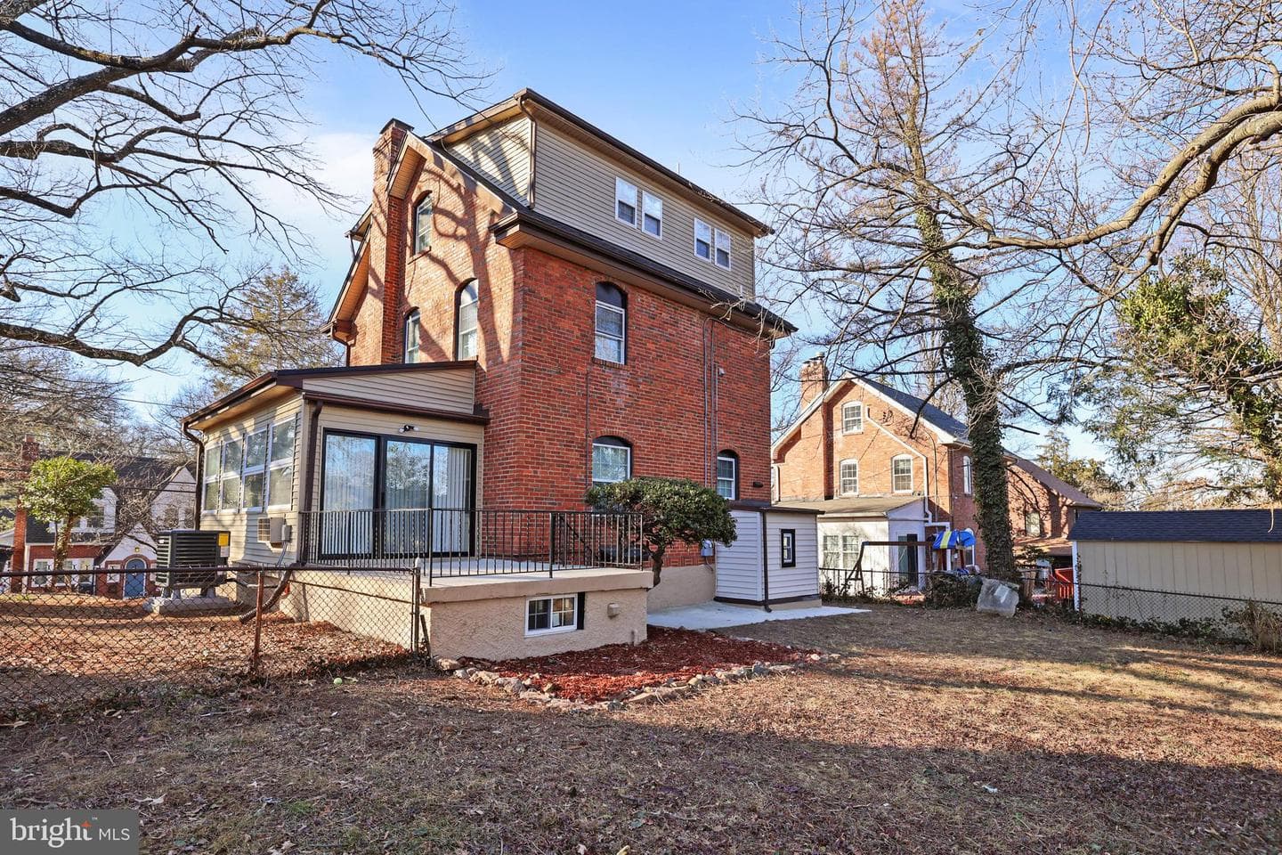 6105 43rd Avenue photo 24