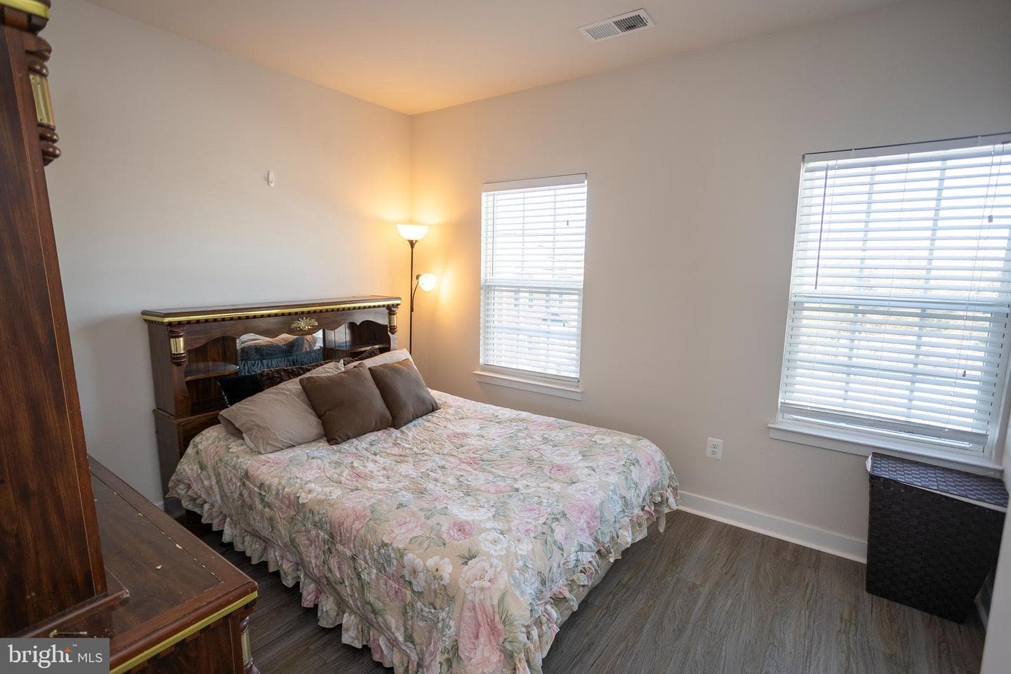 9926 New Pointe Drive photo 30