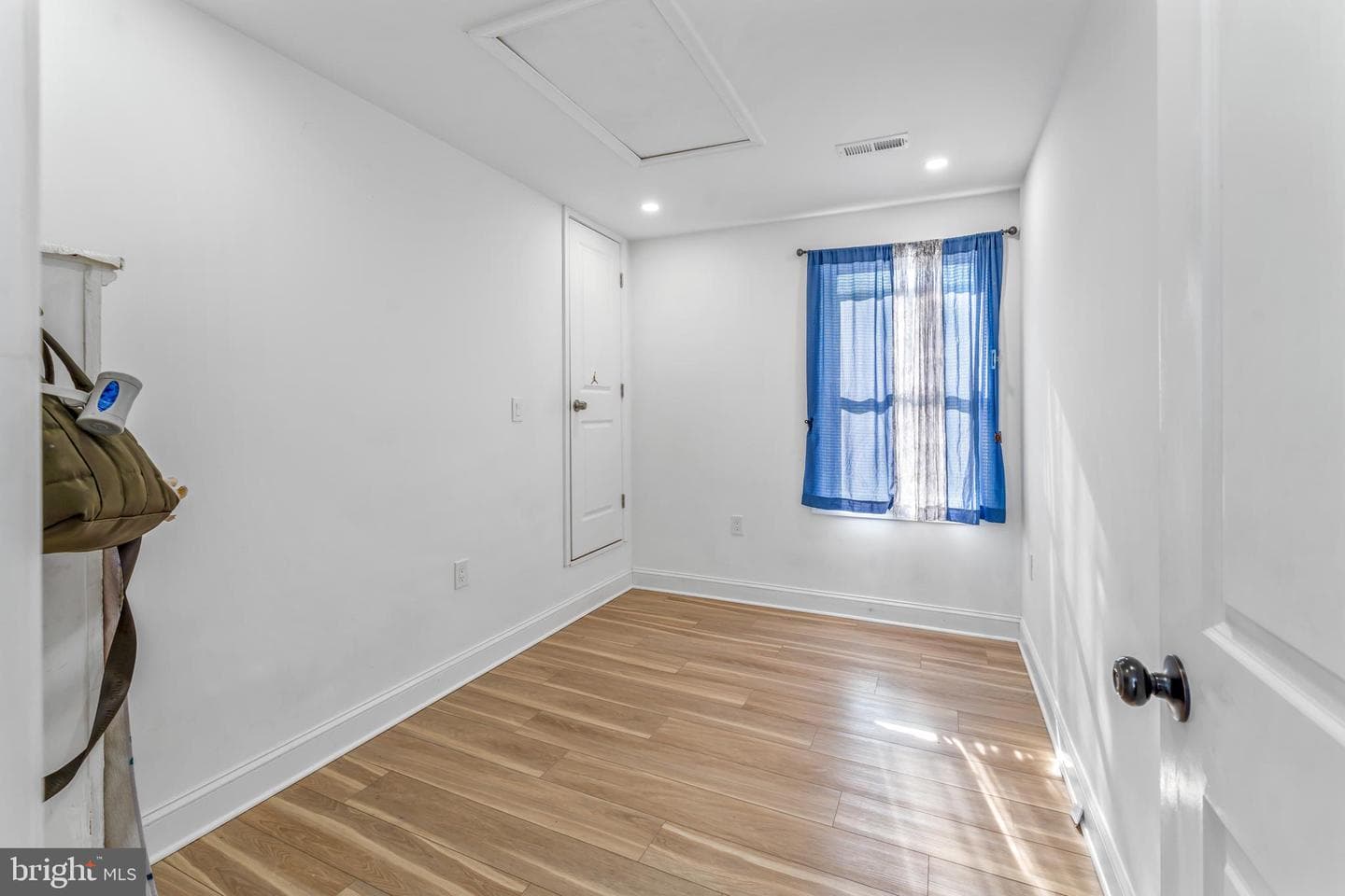 708 62nd Avenue photo 15