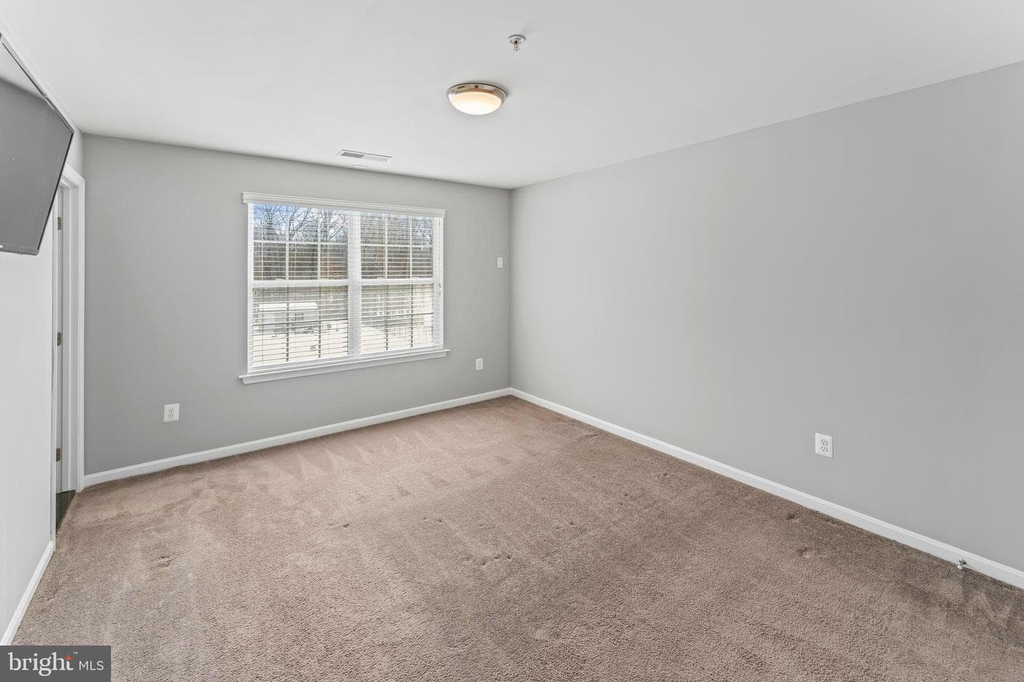 14204 Highlands Terrace photo 42