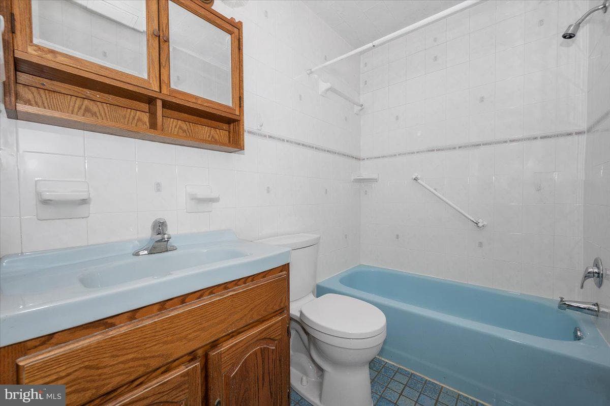 5209 Cochran Road photo 18