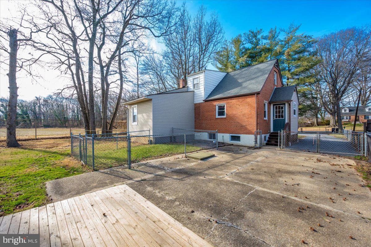5209 Cochran Road photo 54
