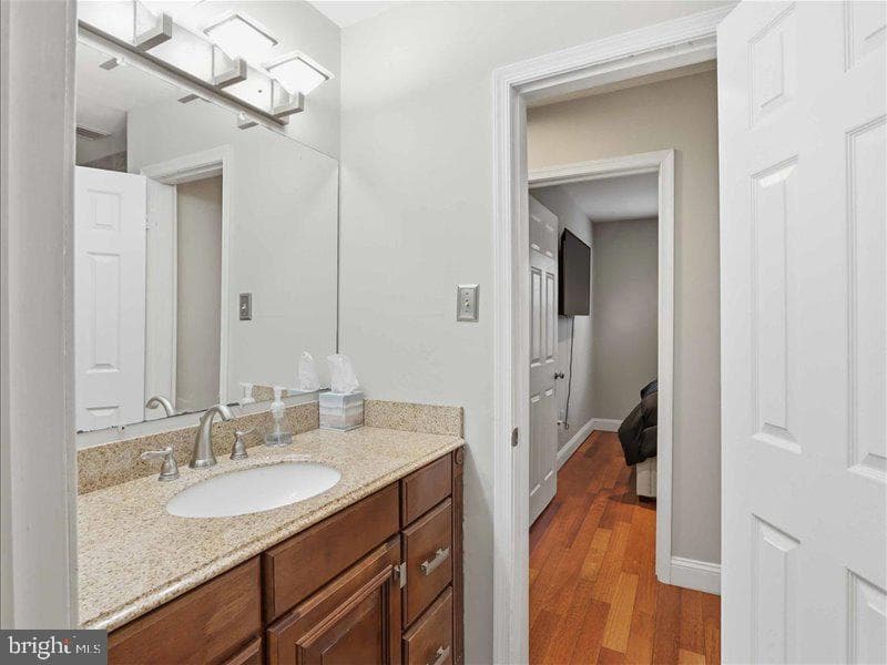 8307 Snowden Oaks Place photo 14