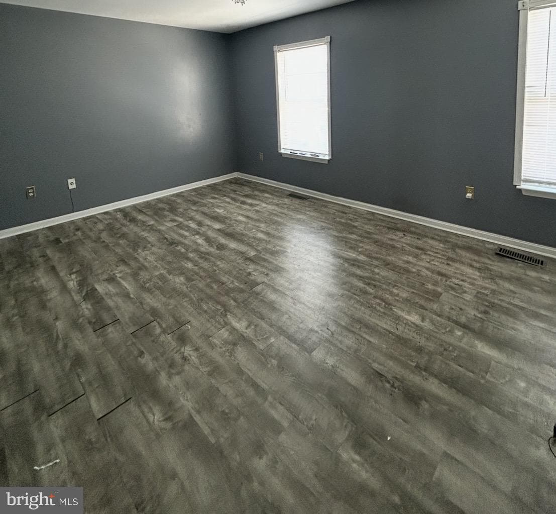 14517 London Lane photo 11