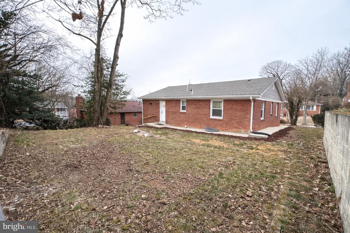 2503 Easton Street photo 34