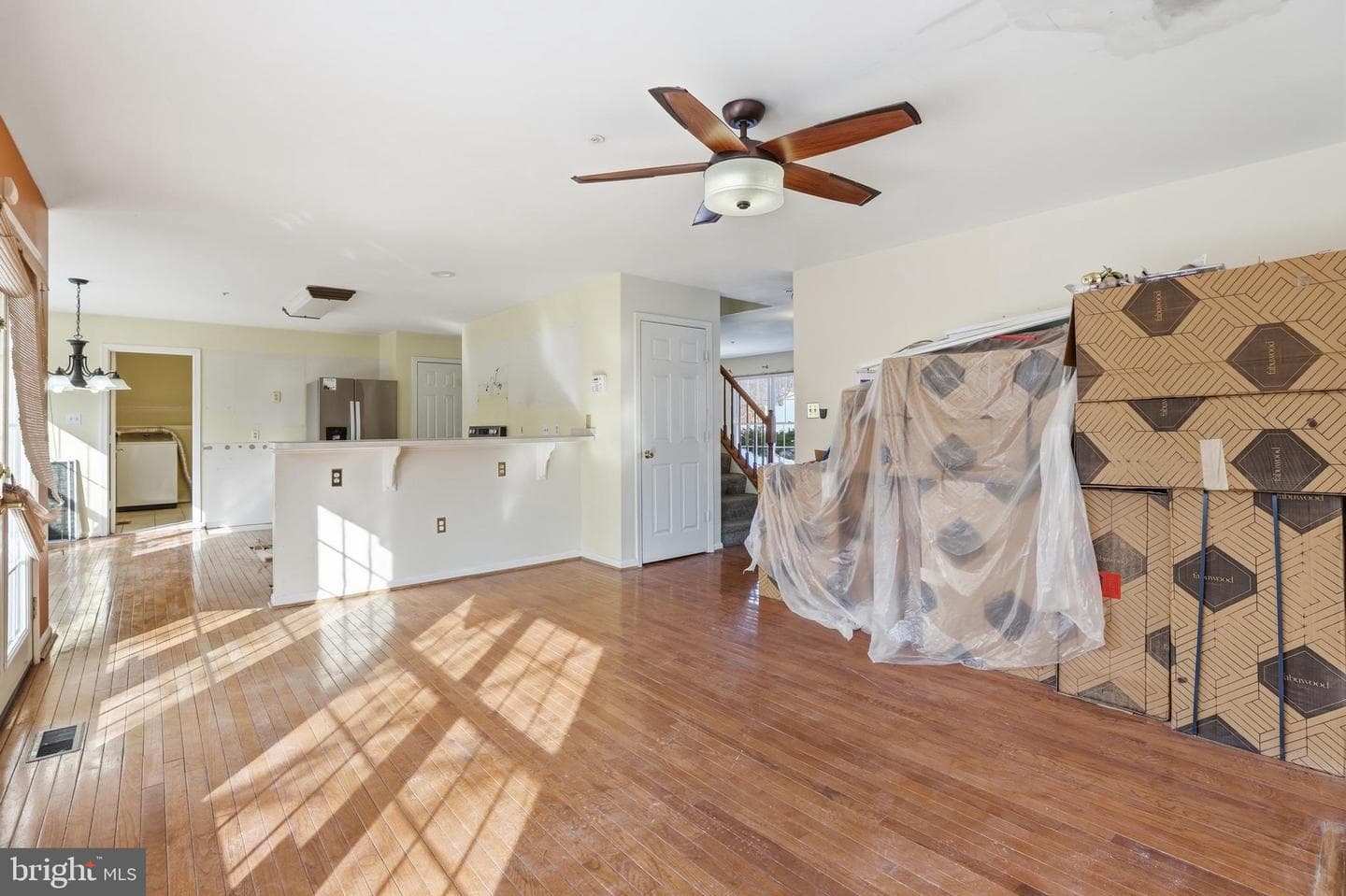 8105 Birdsong Drive photo 10