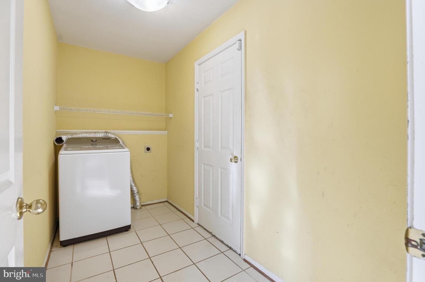 8105 Birdsong Drive photo 14