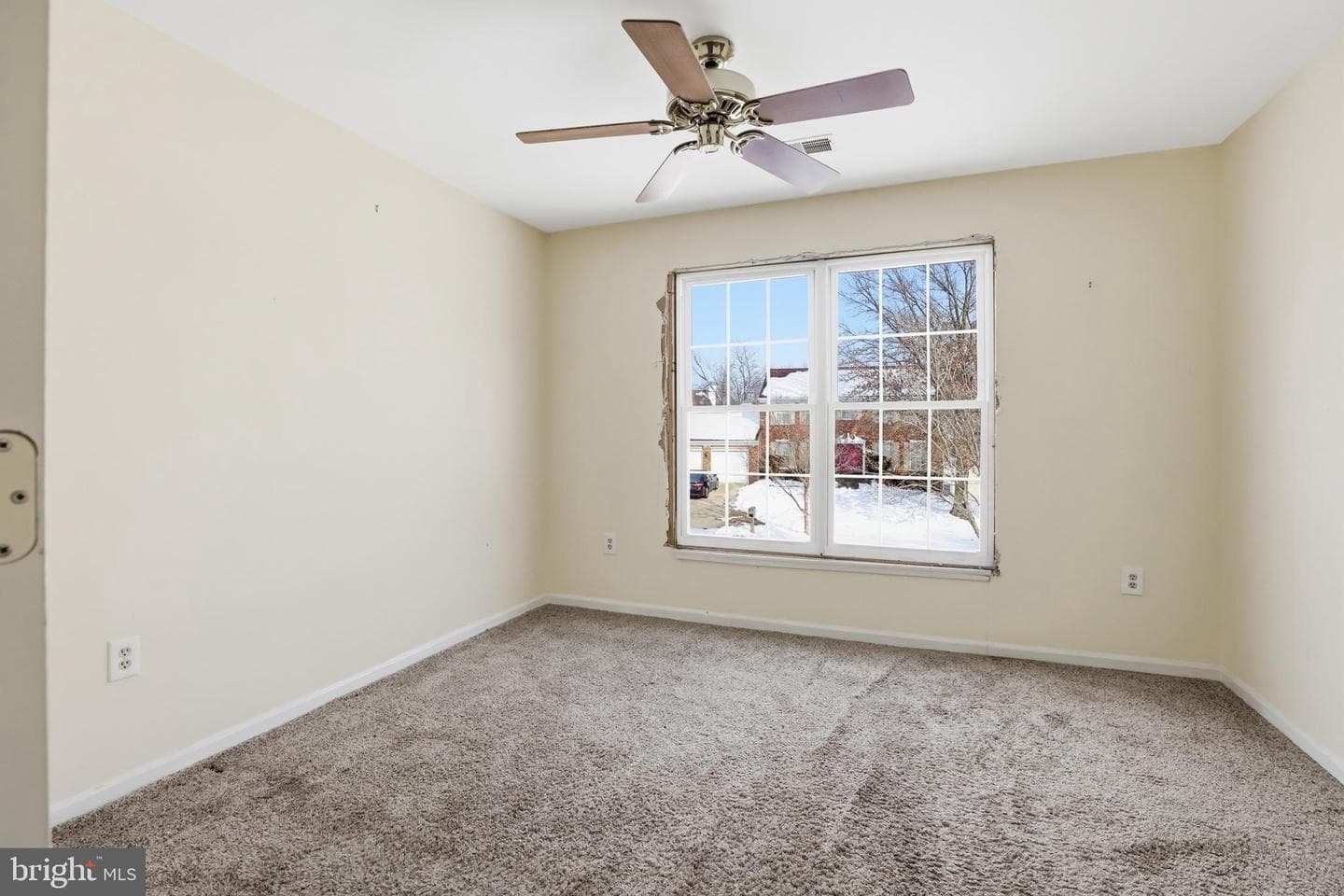 8105 Birdsong Drive photo 26