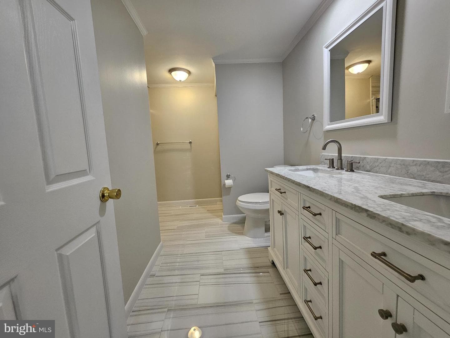 5901 Harrison Avenue photo 13