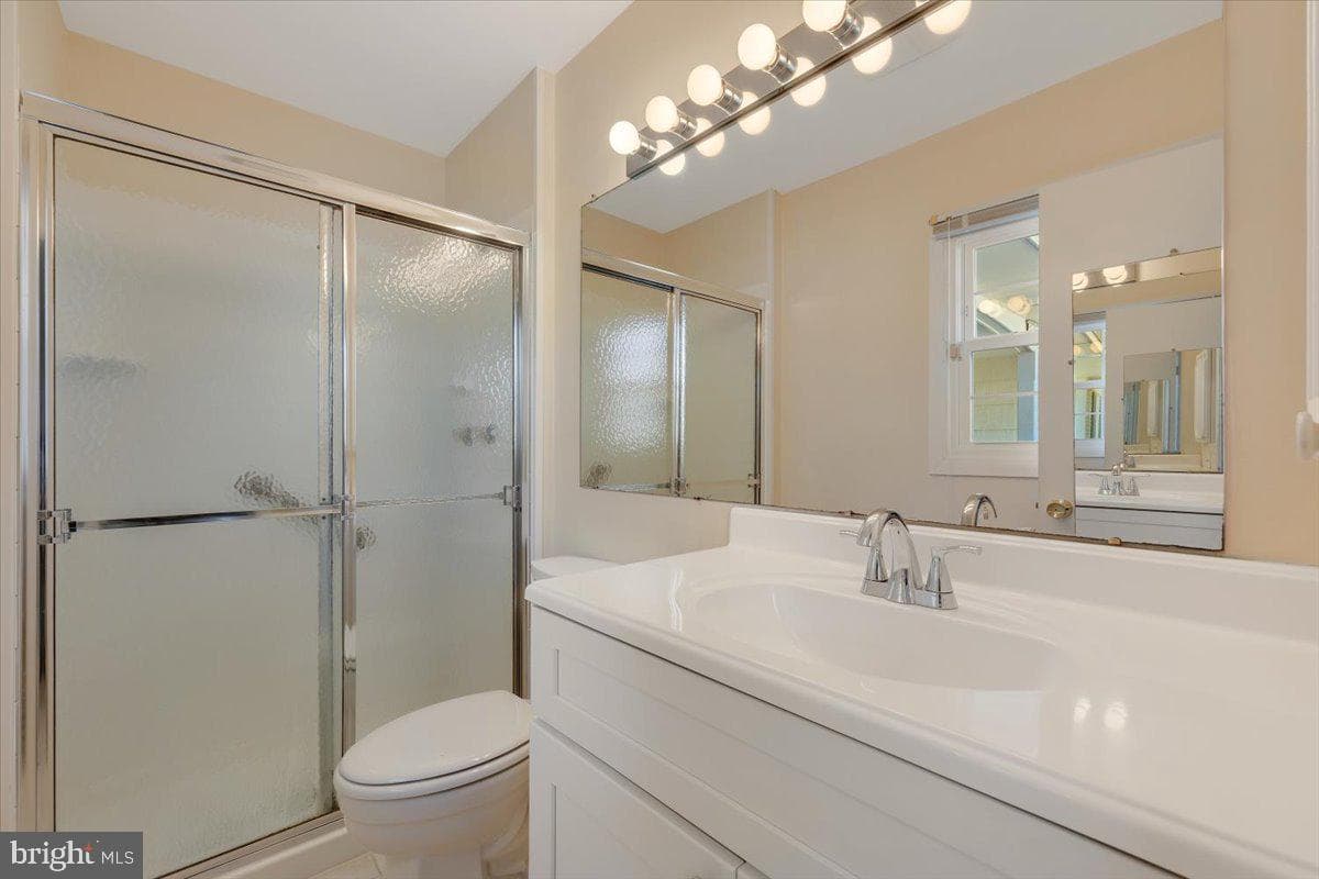 13003 Cheswood Lane photo 31