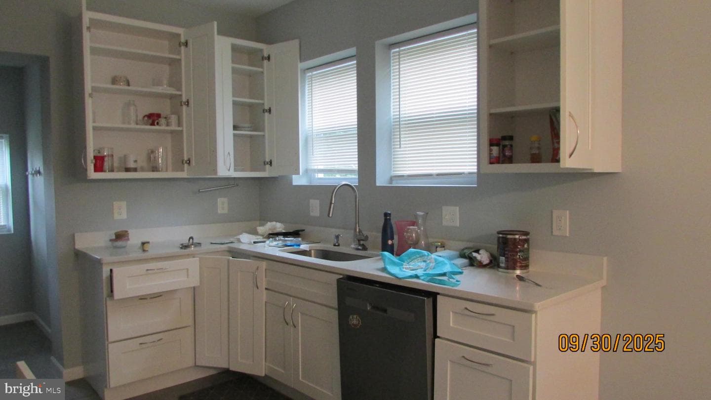 4809 Sheridan Street photo 7