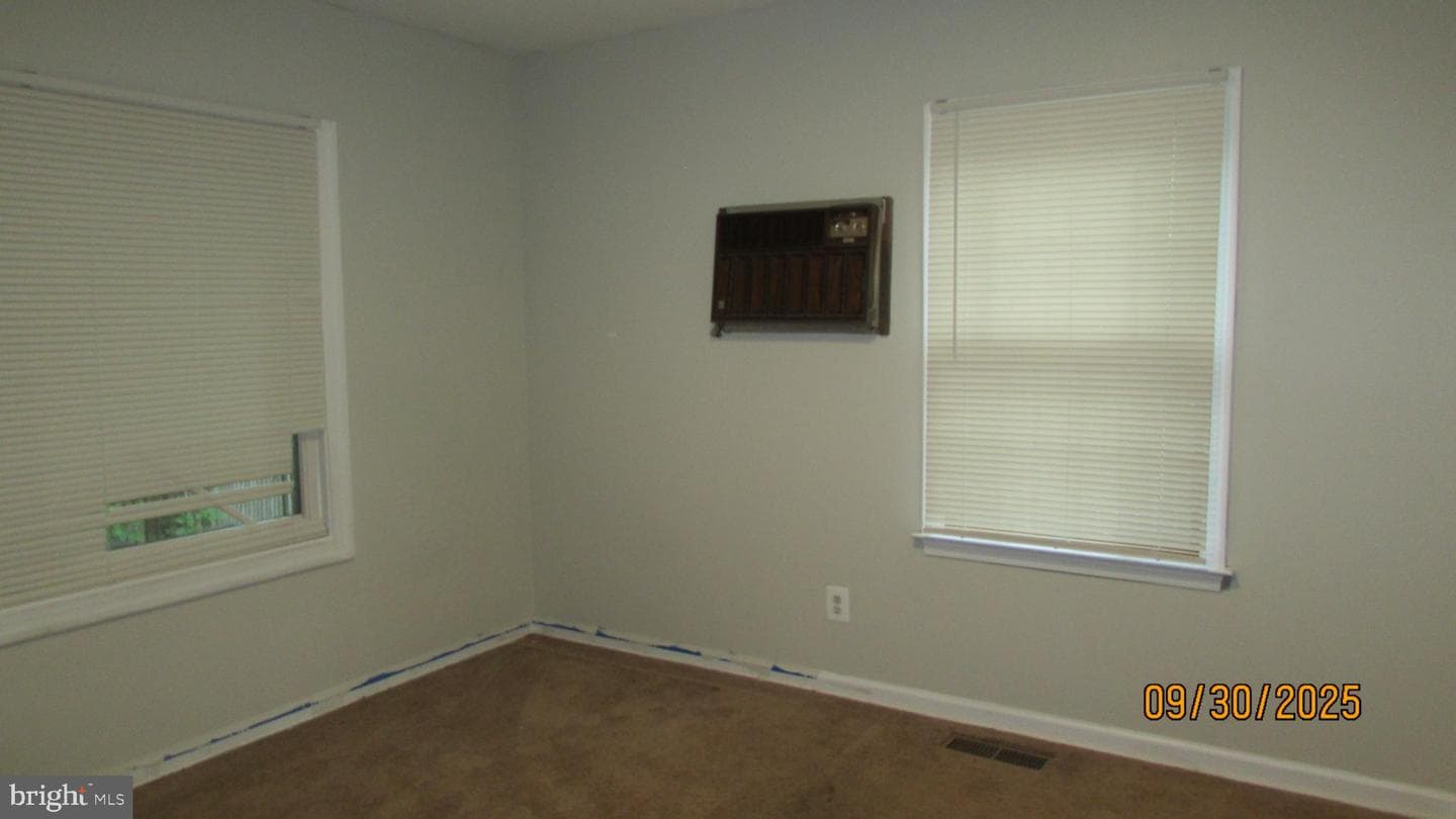 4416 Van Buren Street photo 21