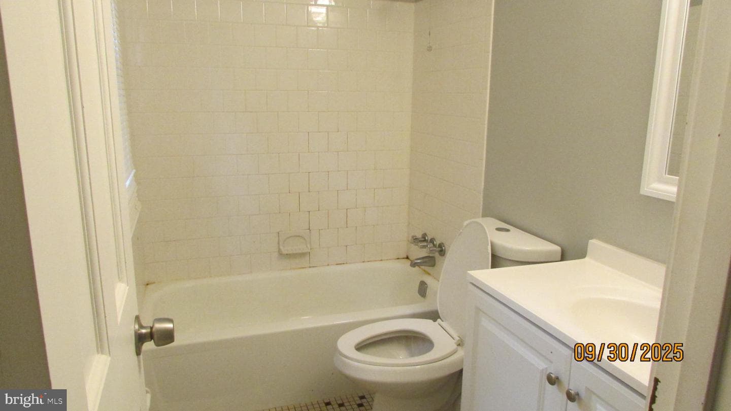 4416 Van Buren Street photo 22