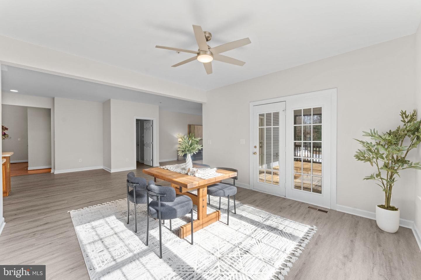 8901 Brookridge photo 23