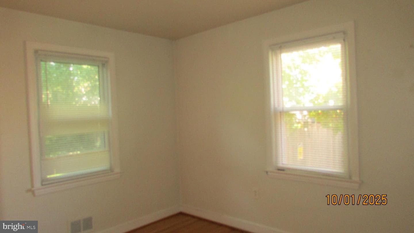 8504 49th Avenue photo 11