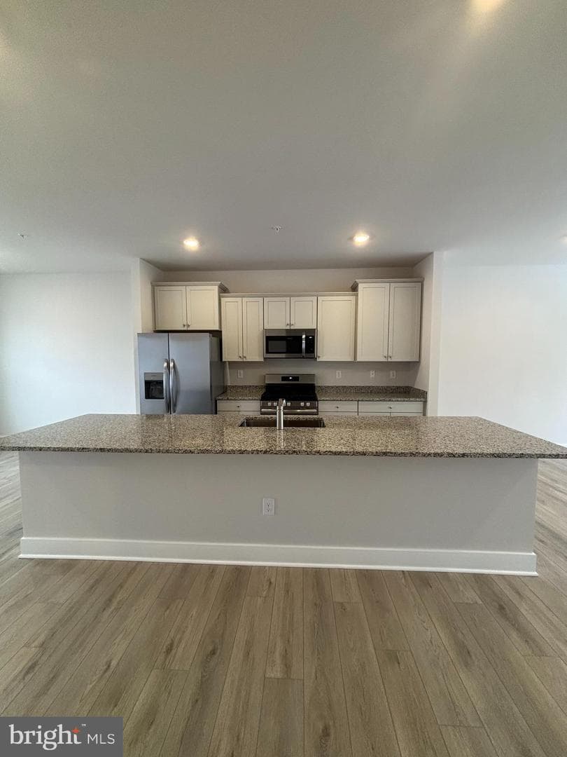 7234 Contee Road photo 2