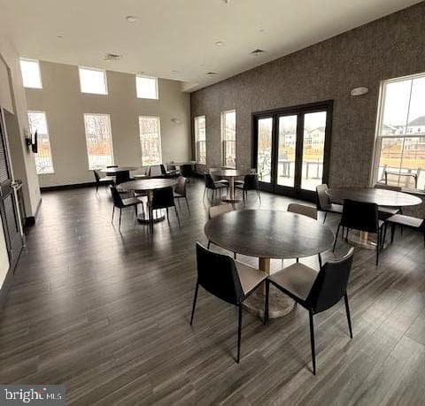 217 Summit Point Boulevard photo 49