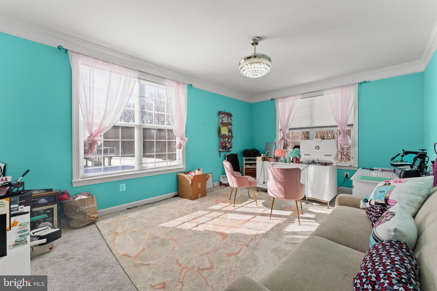 321 Radiant Court photo 36