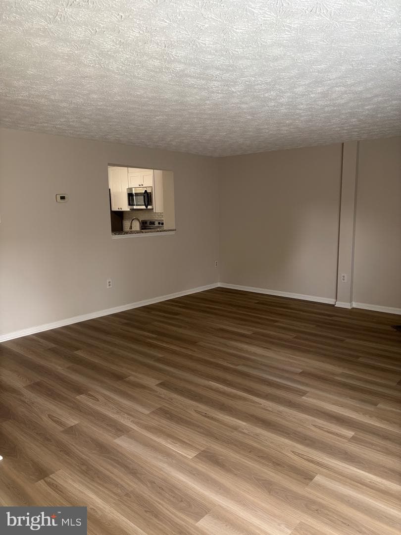 2815 Nomad Court E photo 6