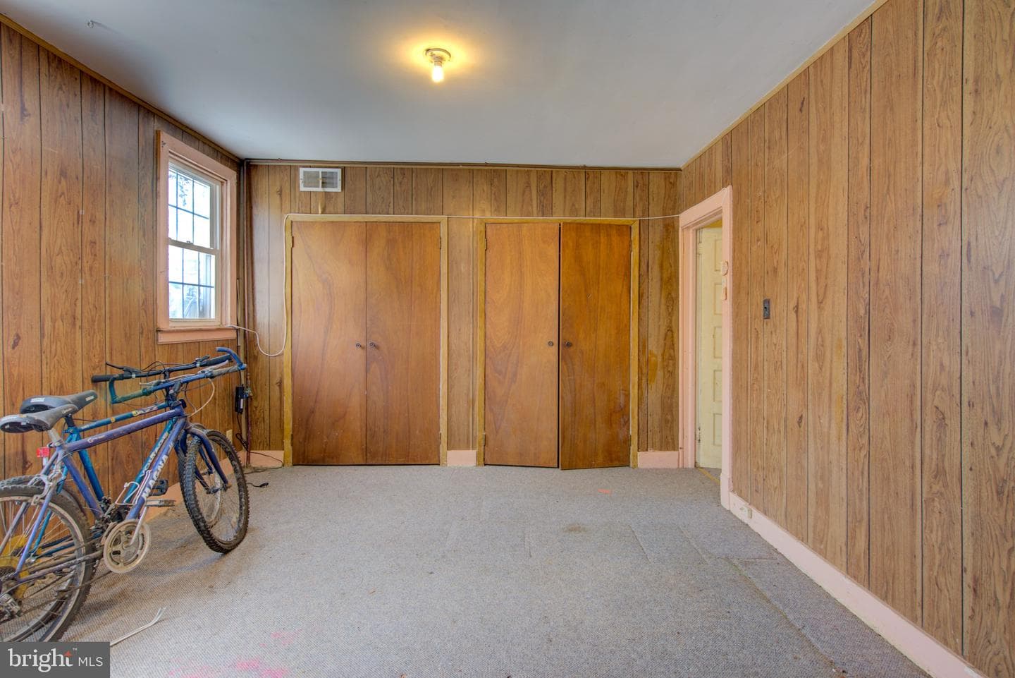 3922 Nicholson Street photo 31