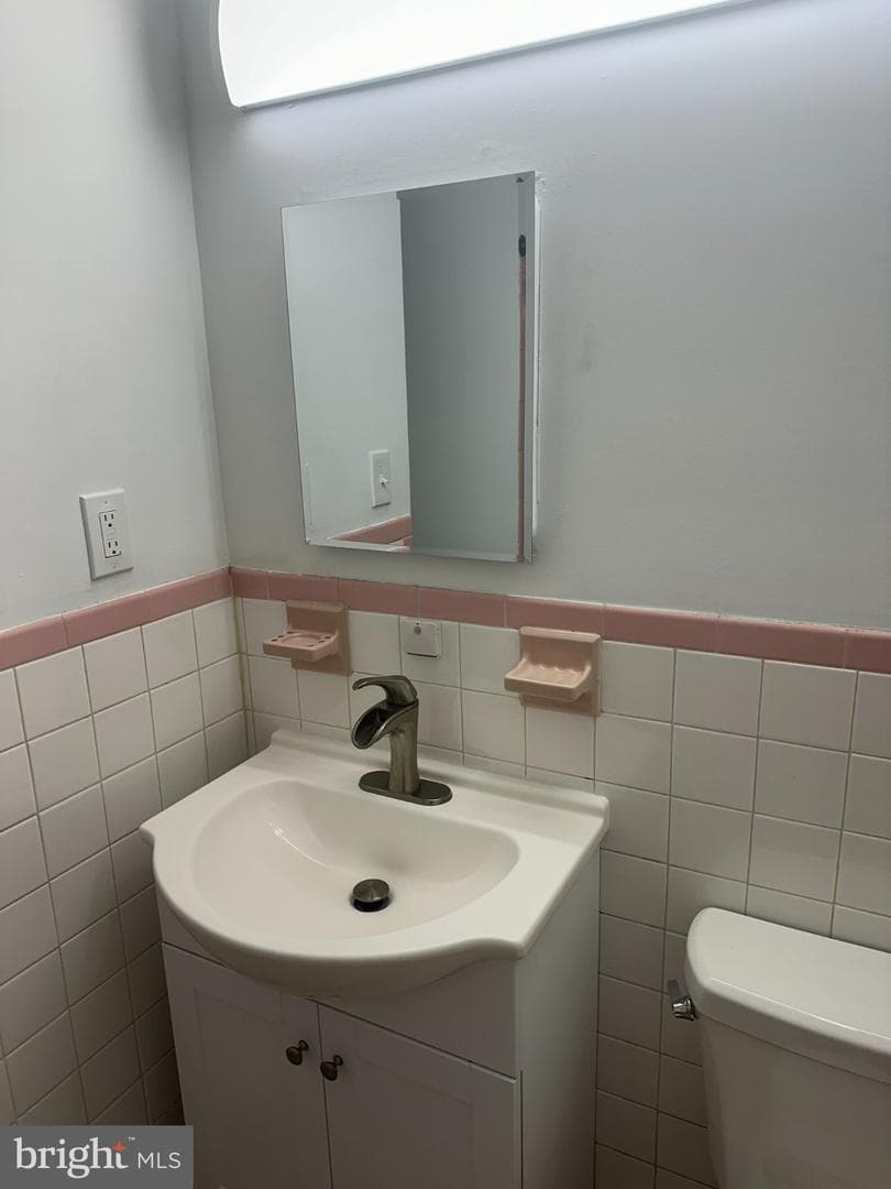 4608 Marie Street photo 8