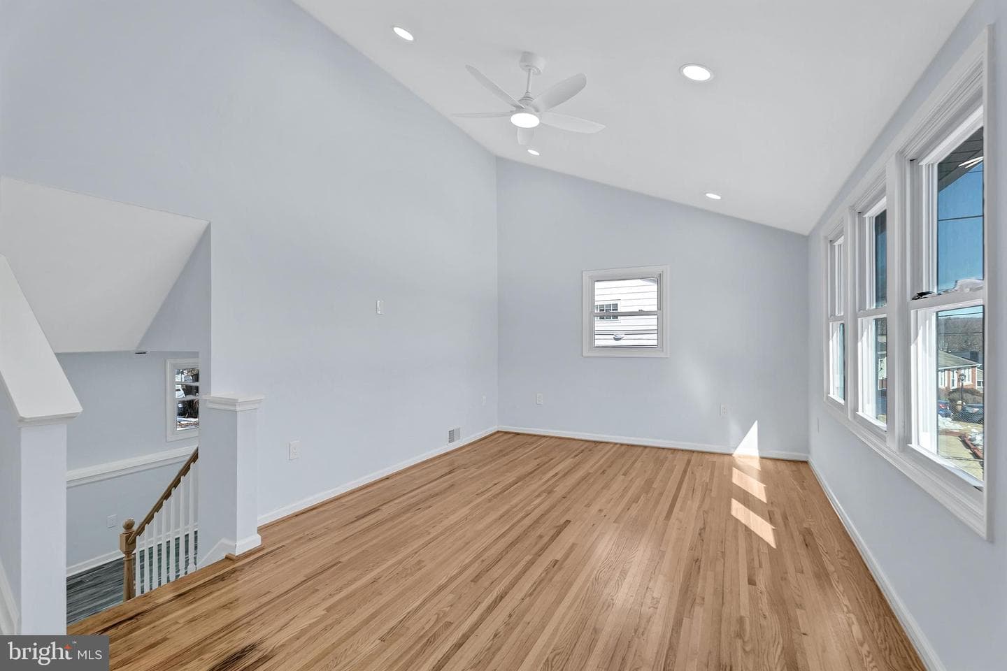 504 Sandy Place photo 5