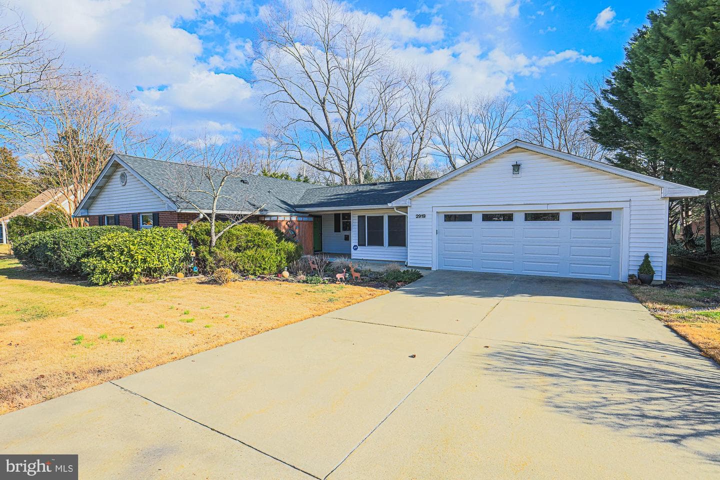 2919 Stonybrook Drive