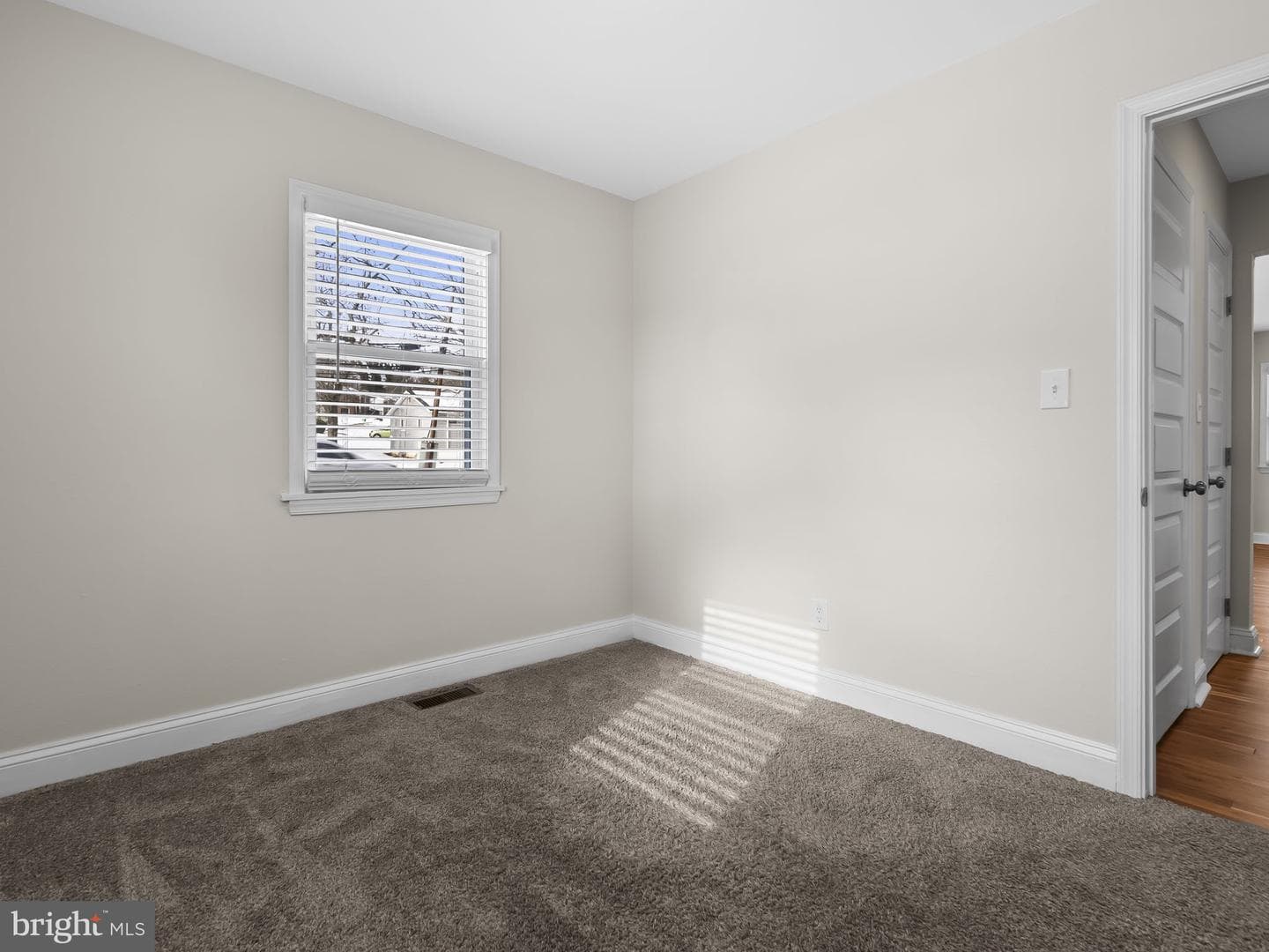 3615 Cooper Lane photo 12