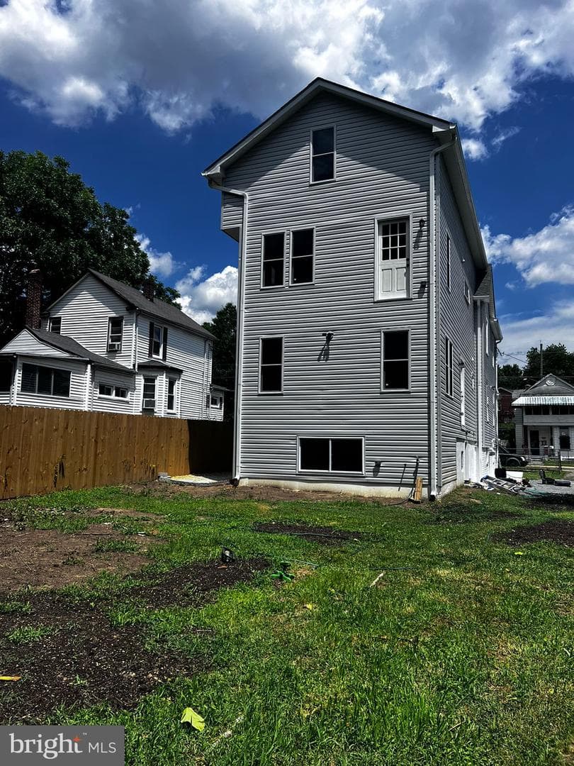 708 59th Avenue photo 24