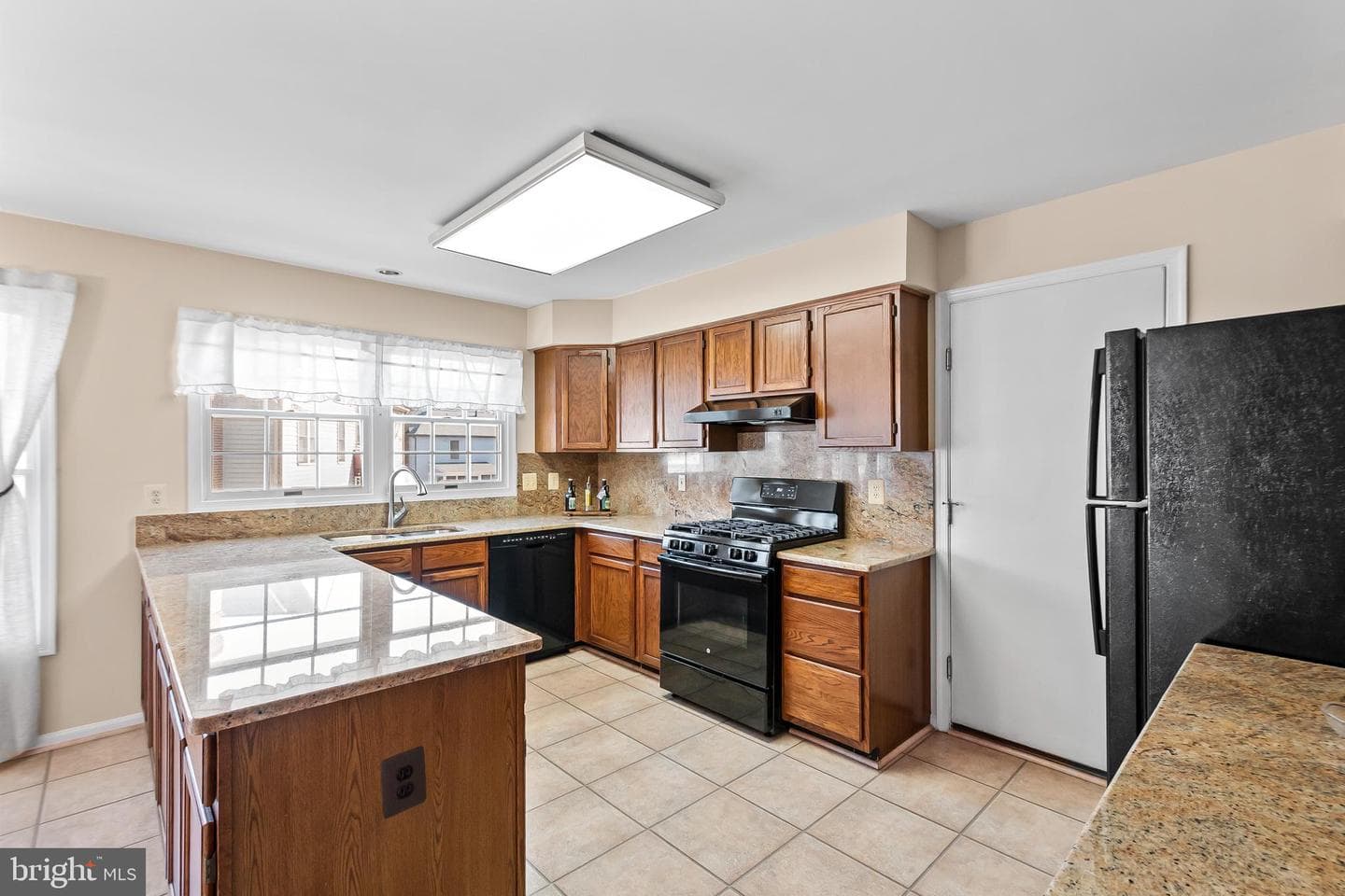 8719 Brazke Court photo 9