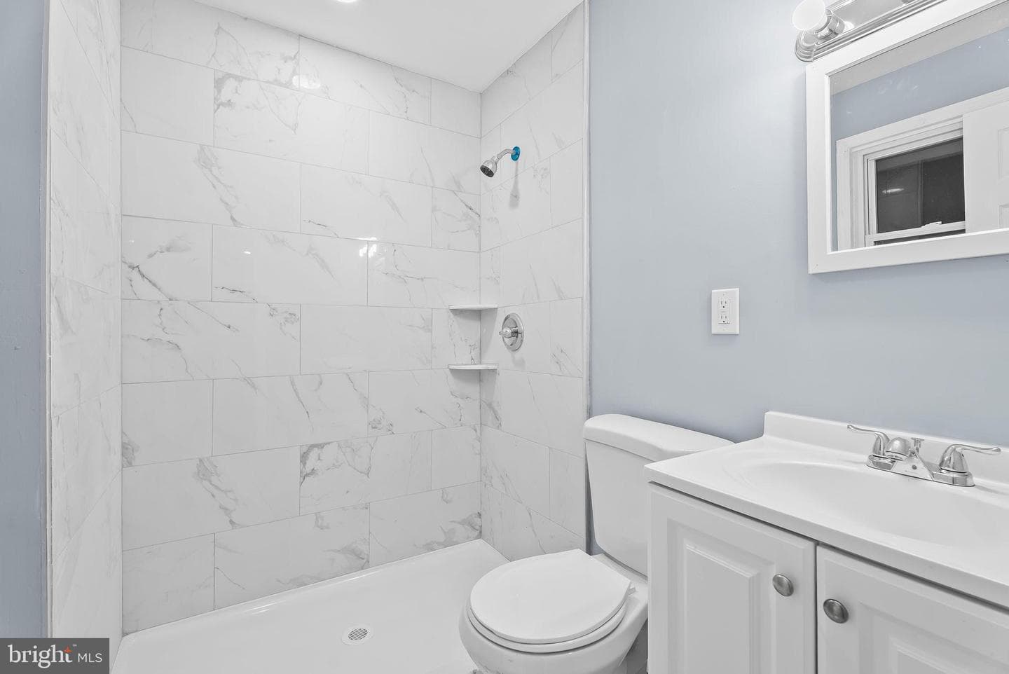 4302 Henderson Road photo 19