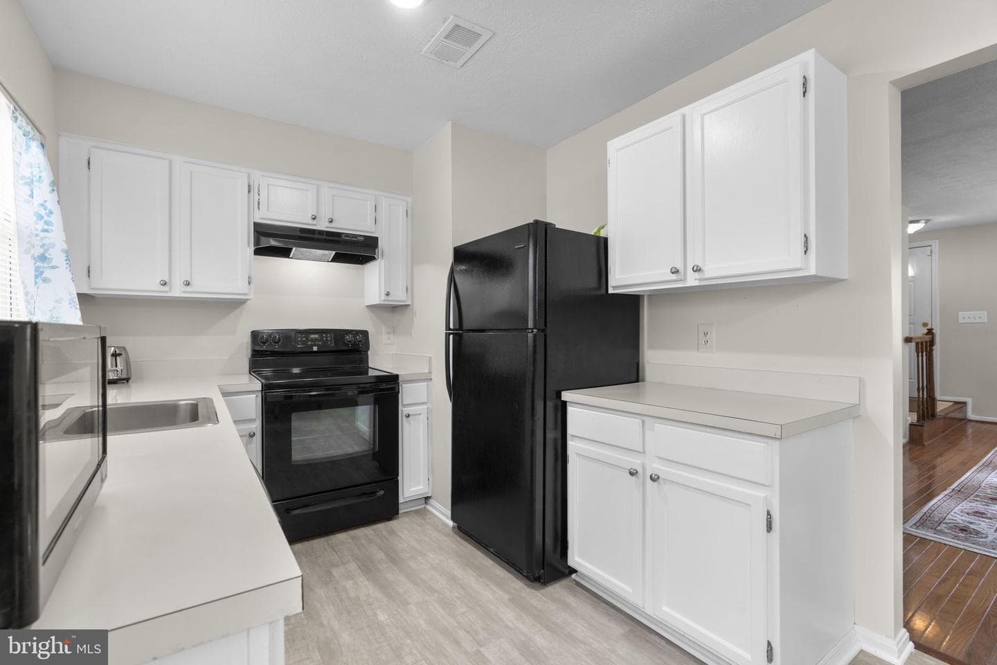 7319 Morrison Drive photo 10