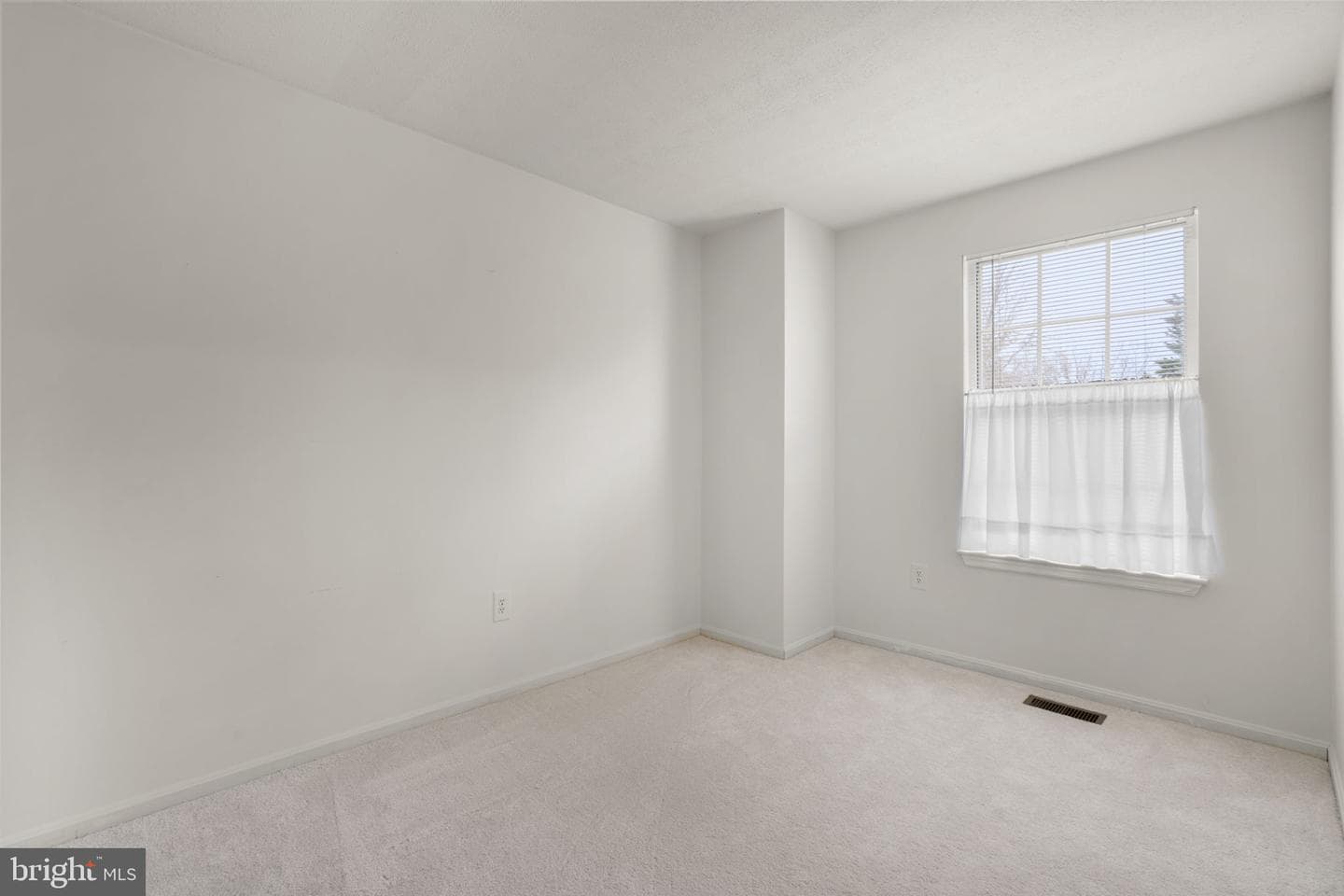 7319 Morrison Drive photo 22