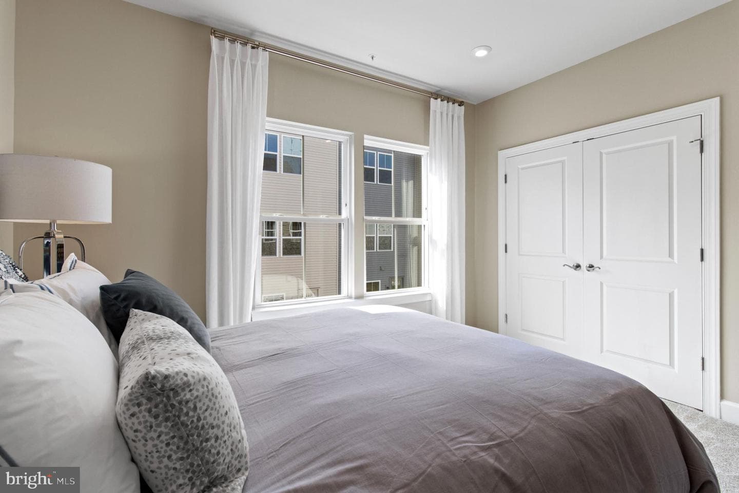 3404 Chester Alley photo 13