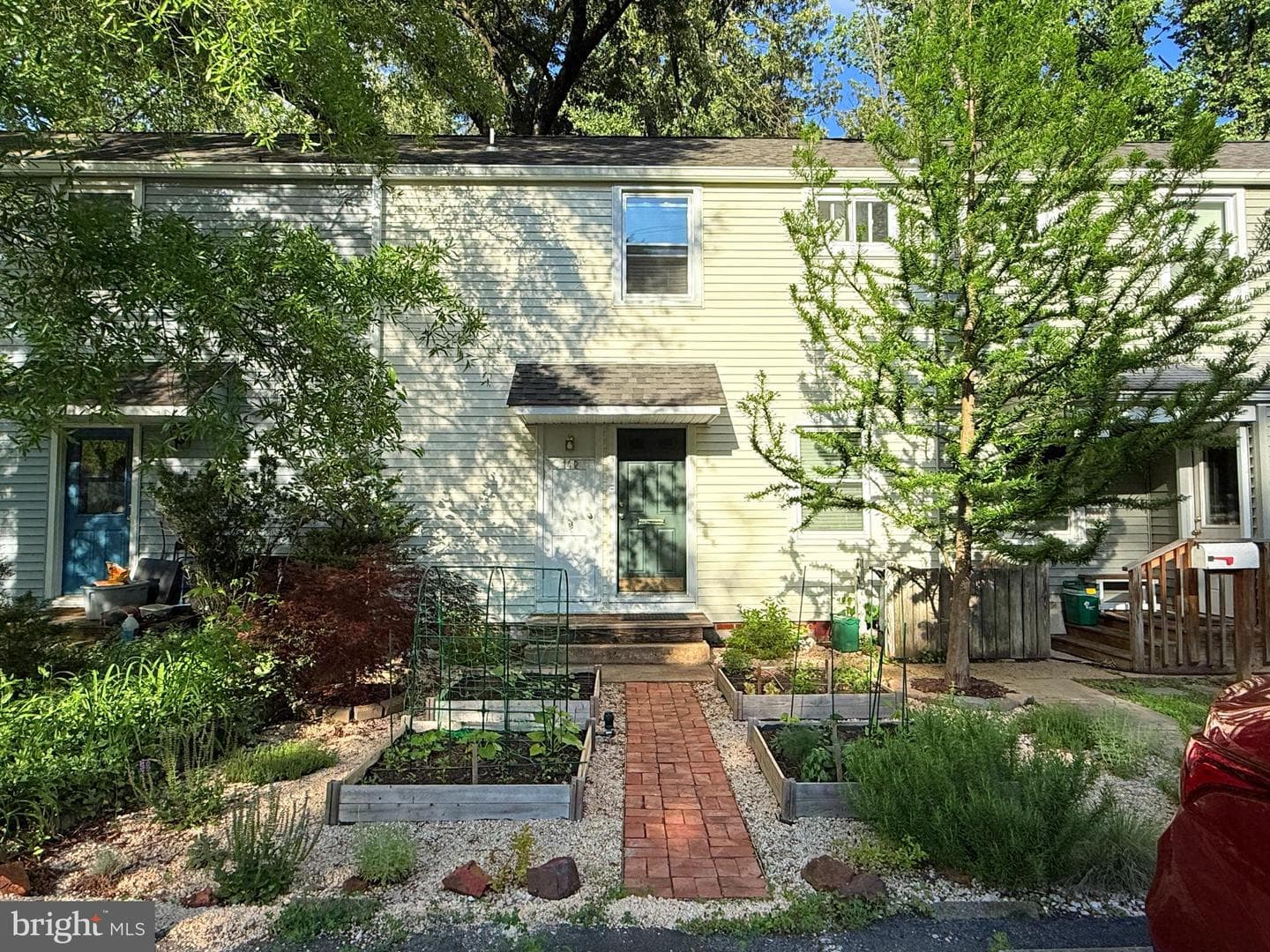 14 Laurel Hill Road