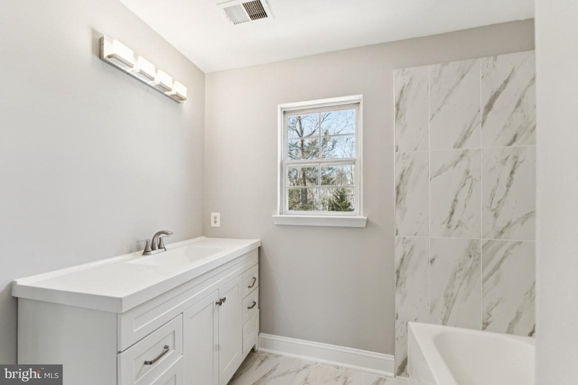 8629 Park Avenue photo 16