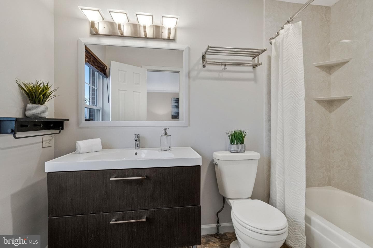7315 Sunrise Court photo 15
