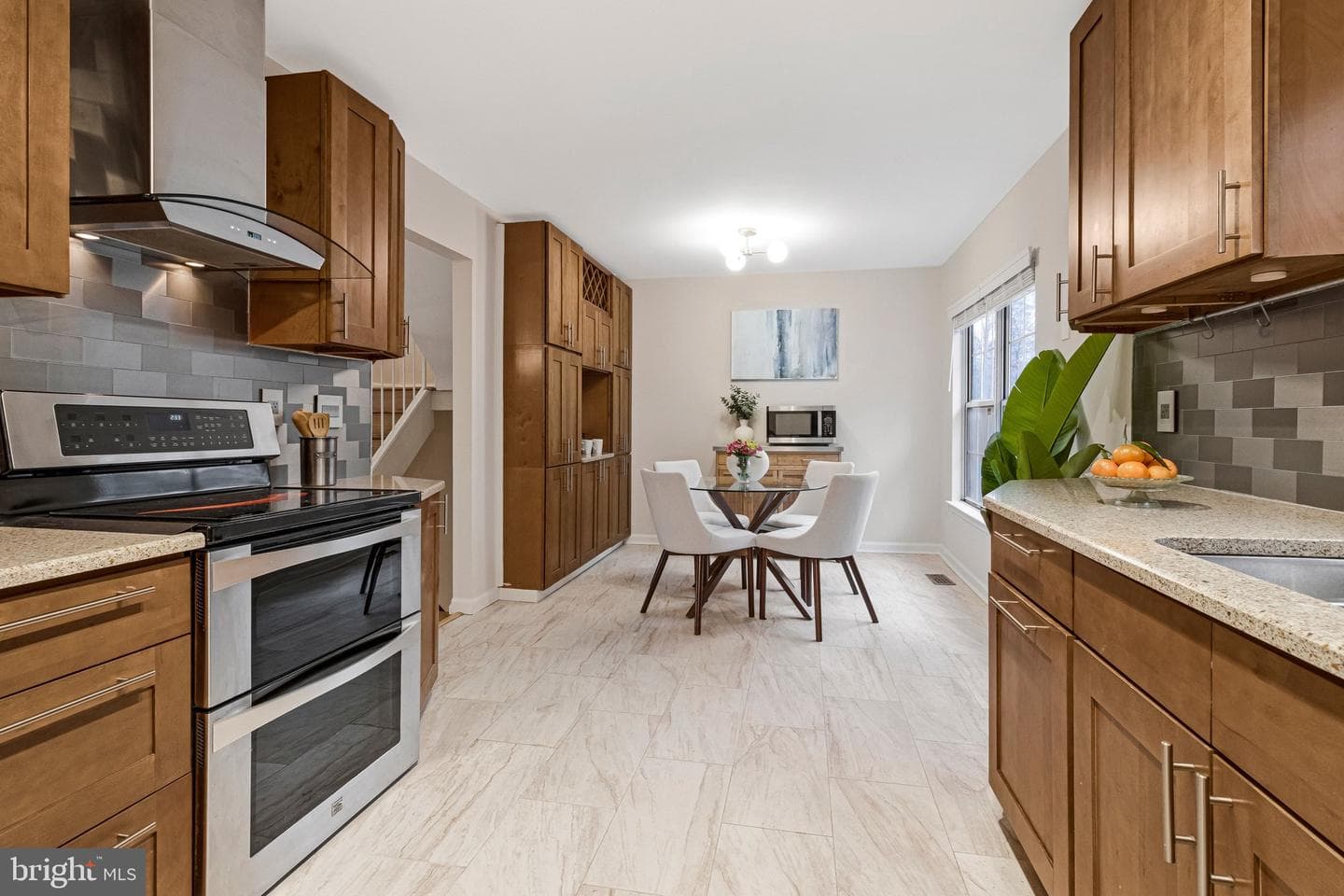 7315 Sunrise Court photo 7