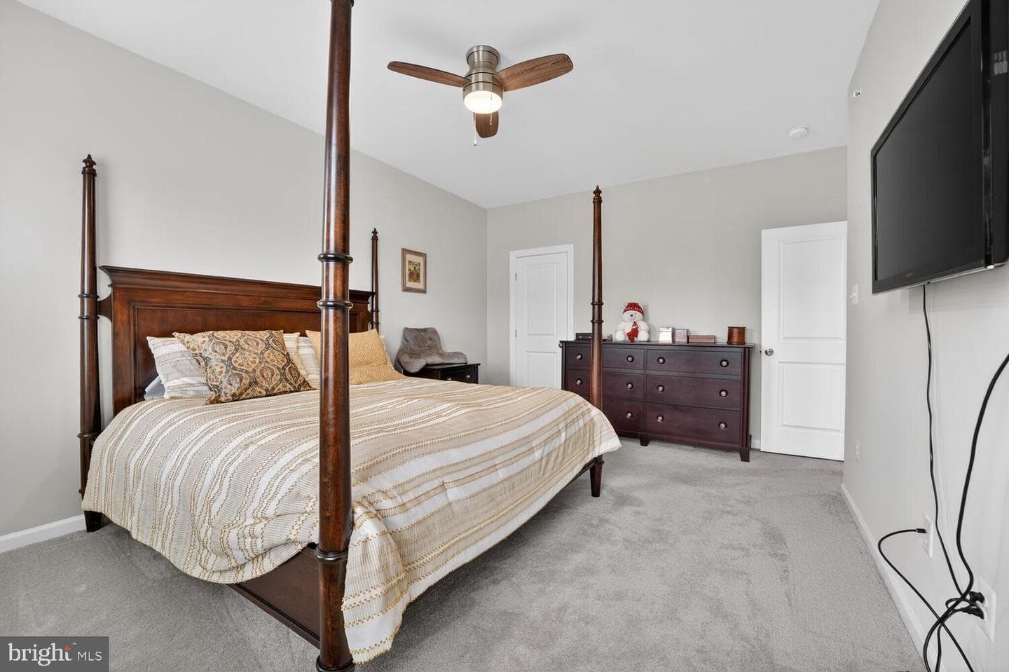 12110 American Chestnut Road photo 19