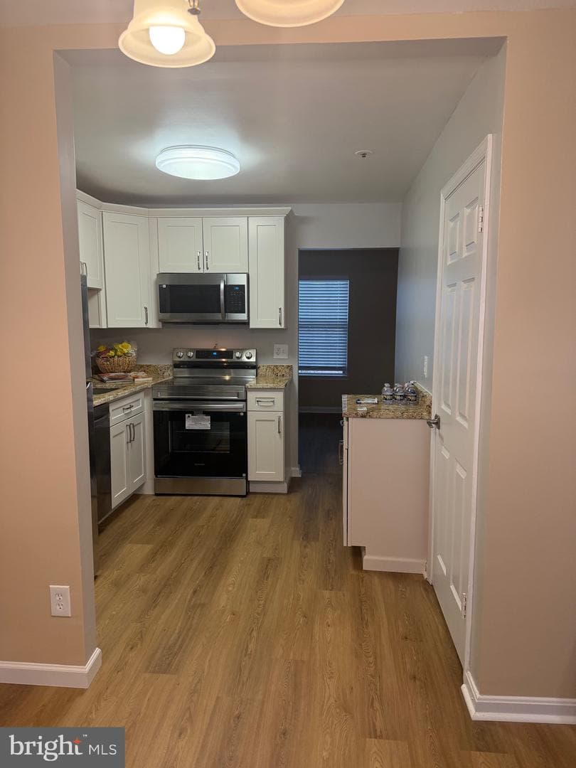 6745 Milltown Court photo 4
