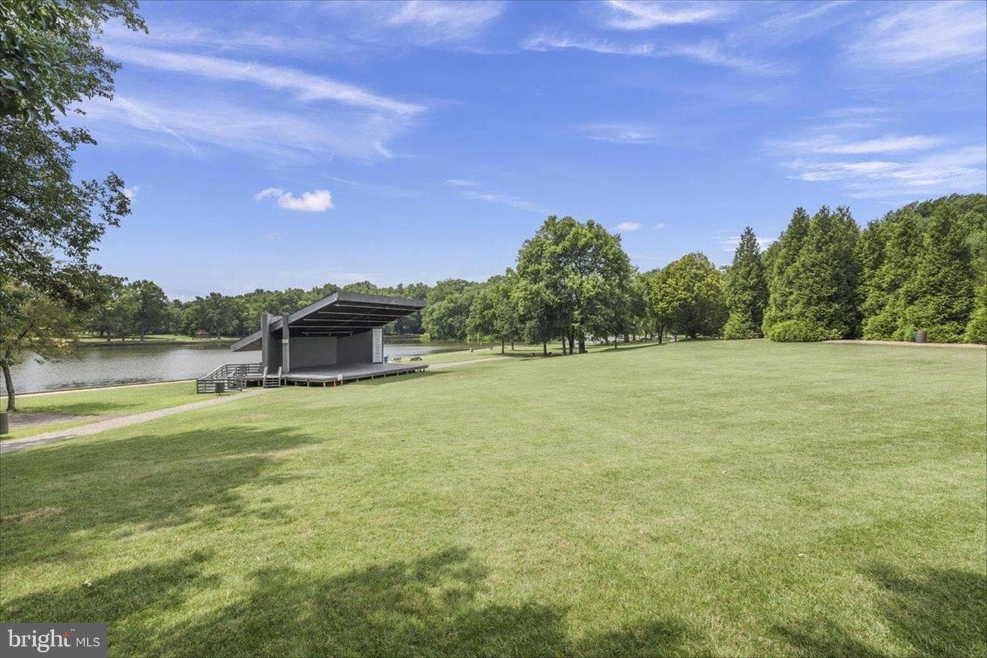 15612 Everglade Lane #404 photo 38